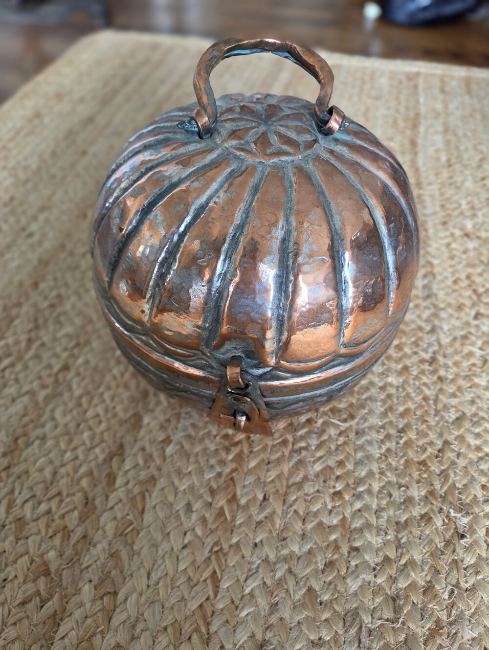 Vintage Turkish Middle Eastern Copper Tin With Closing Lid And Clasp. *Rare*